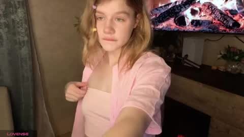 Miroslava friends call me Mira  online show from May 29, 12:09 am