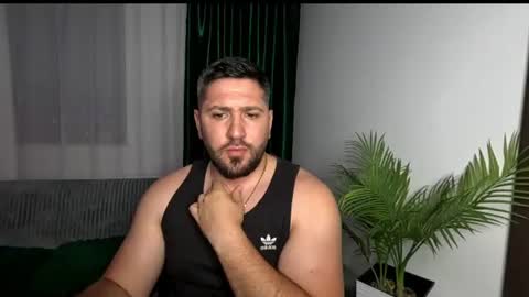 gold_alpha_boy online show from July 3, 7:40 pm