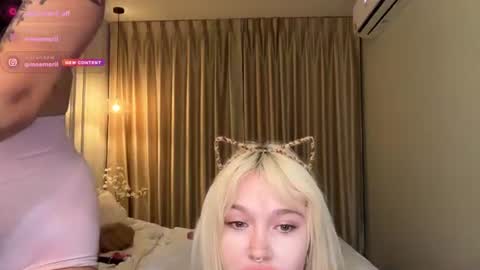 Aline meow   online show from June 29, 6:18 pm