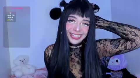 Violet online show from July 15, 3:45 am
