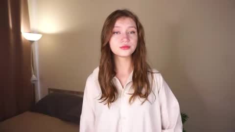 Molly online show from June 2, 4:58 am