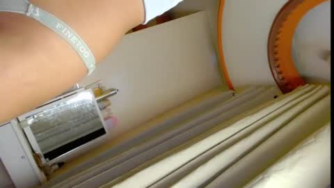 gwyneth_licious online show from June 16, 1:48 pm