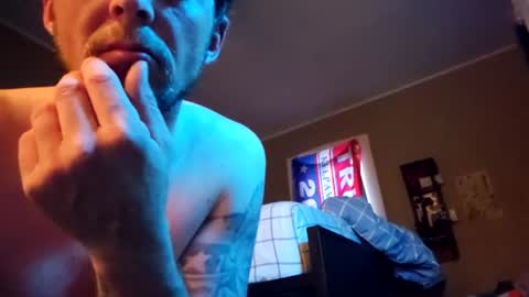h0m3b0y_t40y online show from June 26, 9:59 am