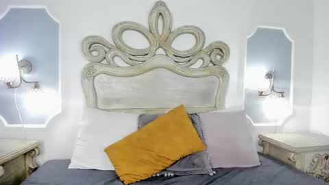 hade_miller online show from July 11, 4:06 am