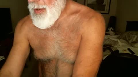 Hairy pecs online show from April 27, 8:12 am