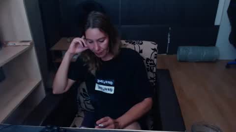 hanna_ha online show from July 22, 5:59 pm