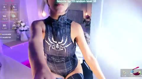 hannadanniels online show from July 16, 3:04 pm