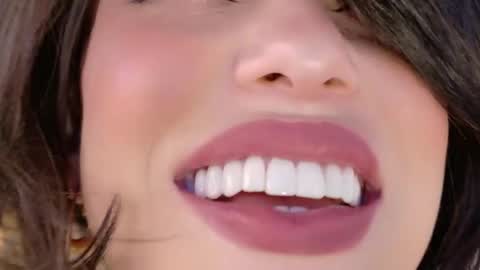 Hannah  online show from June 6, 2:17 am