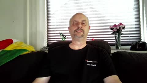 MrLazy online show from June 2, 4:20 pm