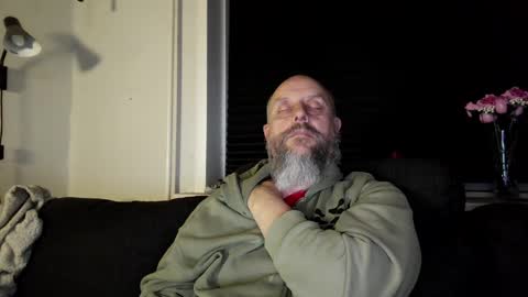 MrLazy online show from May 21, 9:43 pm
