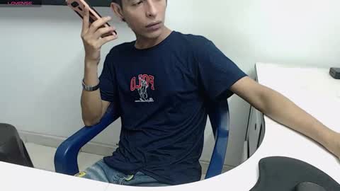 Andres Dean online show from June 2, 12:56 am
