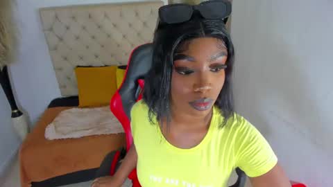 HELENA COPPER online show from July 8, 1:31 am