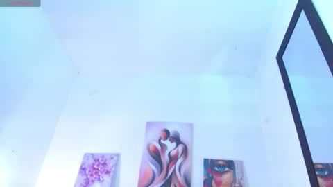 hellen_starx online show from May 24, 4:31 am