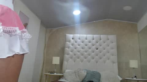 Hellen online show from June 22, 8:38 pm