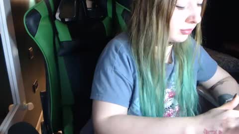 Hentaishiing online show from August 6, 6:39 pm