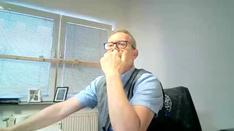 hering76 online show from May 28, 5:49 am