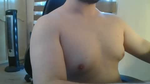 Himbo fox online show from July 22, 12:24 am
