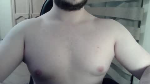 Himbo fox online show from July 24, 4:31 am