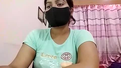 himuhimu22 online show from May 3, 4:02 pm