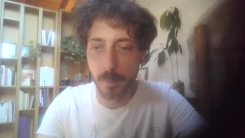hitmenoww online show from May 21, 2:45 pm