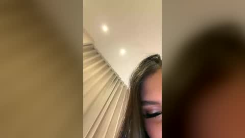 ho3lif3 online show from June 12, 8:41 pm