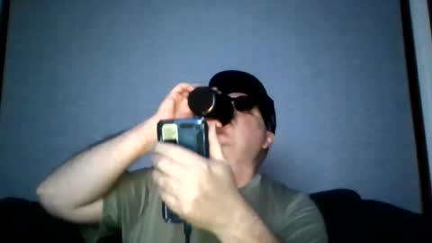 holden_minutz online show from June 24, 7:37 am