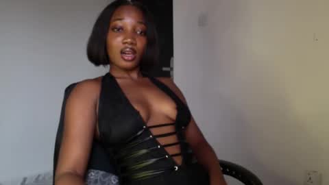 delilah online show from May 31, 11:20 am