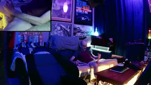 hot_krispy_kreme online show from May 3, 4:51 am