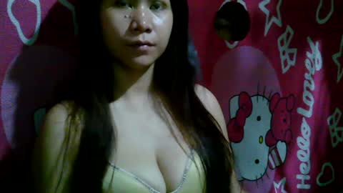 hotcupcake19 online show from July 1, 9:18 am