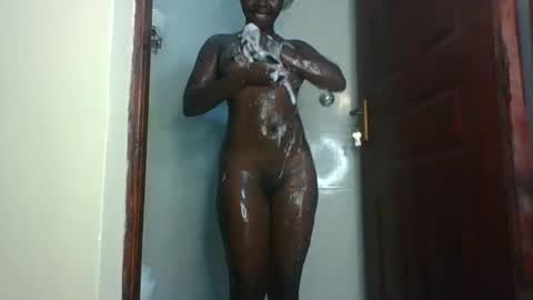 hotlina01 online show from March 12, 7:06 pm