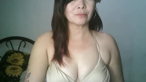 hotmamajen4u online show from May 31, 12:42 am