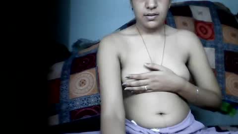 lola online show from July 6, 6:32 am