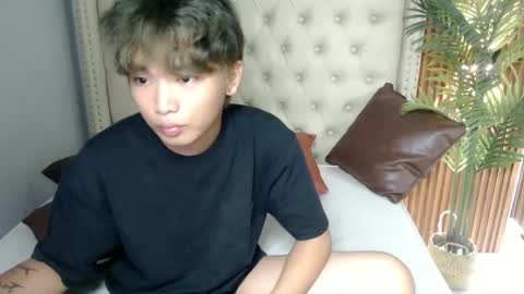 hottestloues online show from May 17, 8:18 pm