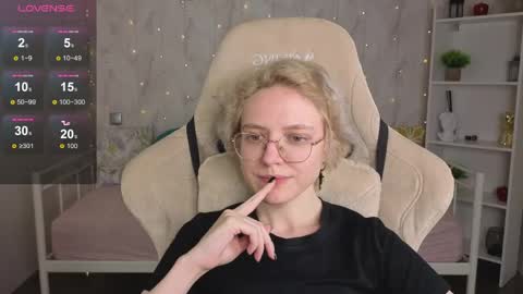 Kori online show from May 17, 10:46 am