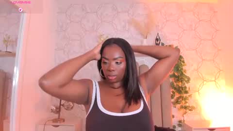  huge boobs ebony  online show from July 13, 7:17 pm