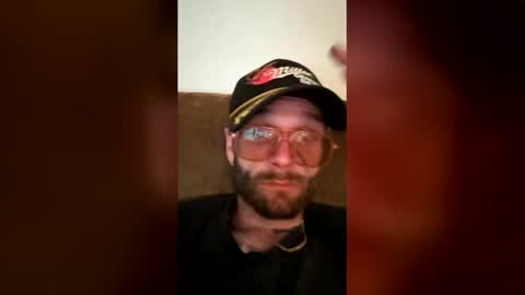 hung_hard_spun online show from June 1, 11:11 am