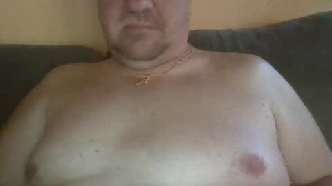 vastagfasz magyar apuci online show from May 31, 6:12 am