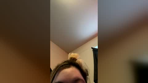 hunterbelle online show from July 4, 9:18 pm