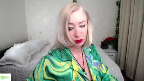 Irena online show from May 13, 10:30 pm