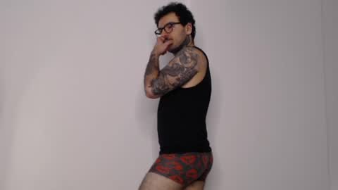 hypersyren online show from July 15, 2:44 pm