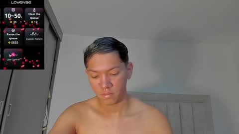 Juliiiiian online show from June 3, 11:02 am