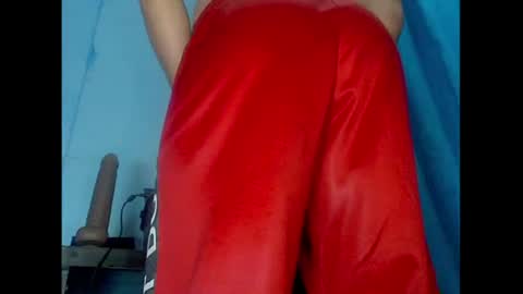 icyestic20 online show from June 14, 7:21 am