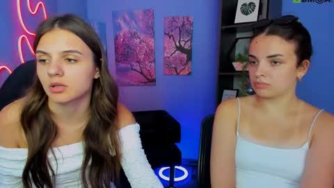 Leyla online show from June 19, 1:17 pm