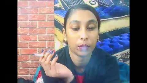 indiansexybutt4u2luv online show from June 23, 5:37 am