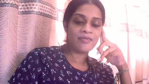 indiansexyy21 online show from May 30, 12:14 pm