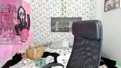 iness_lex online show from June 17, 7:35 am