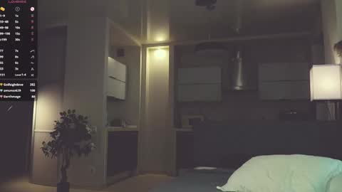Im Senise Welcome to my room My instagram  online show from May 16, 8:55 am