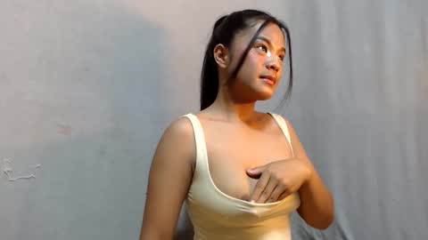 Isabell online show from May 28, 9:24 pm