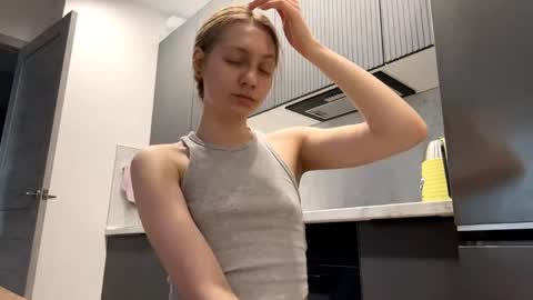 I am Maxine ntmu online show from April 28, 1:48 pm