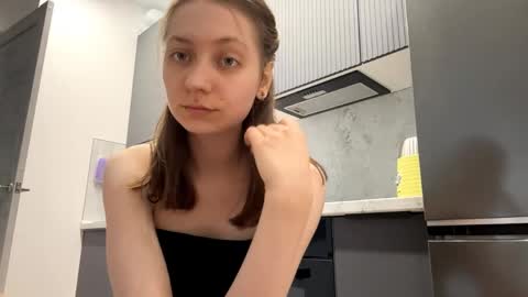I am Maxine ntmu online show from April 29, 1:49 pm